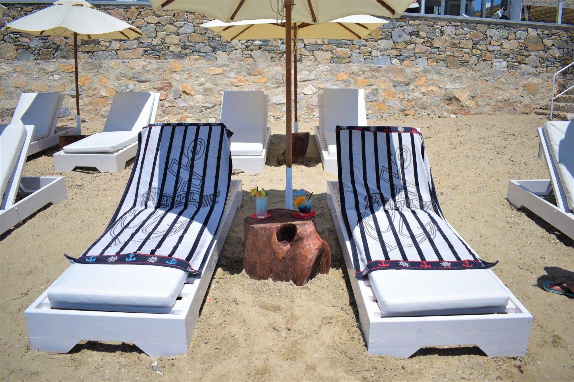 Vari Beach Hotel Exterior photo